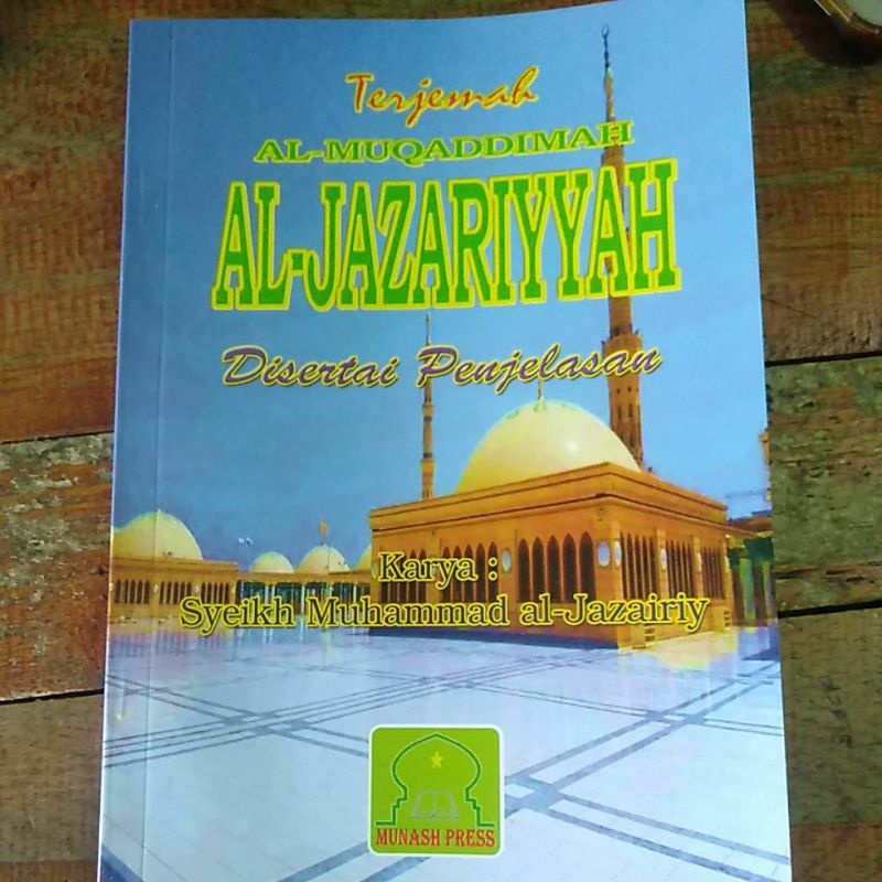 buku terjemah al muqoddimah al jazariyyah d sertai penjelasan