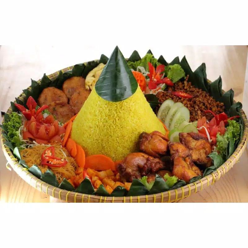 

nasi tumpeng 15 orang