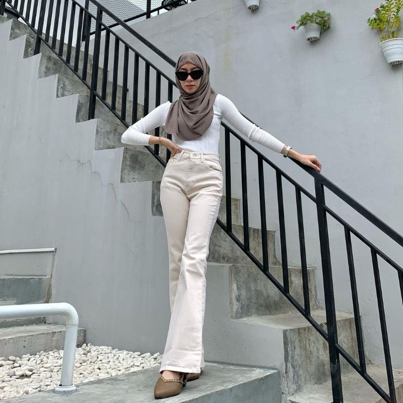 Celana Jeans Cutbray Wanita loose