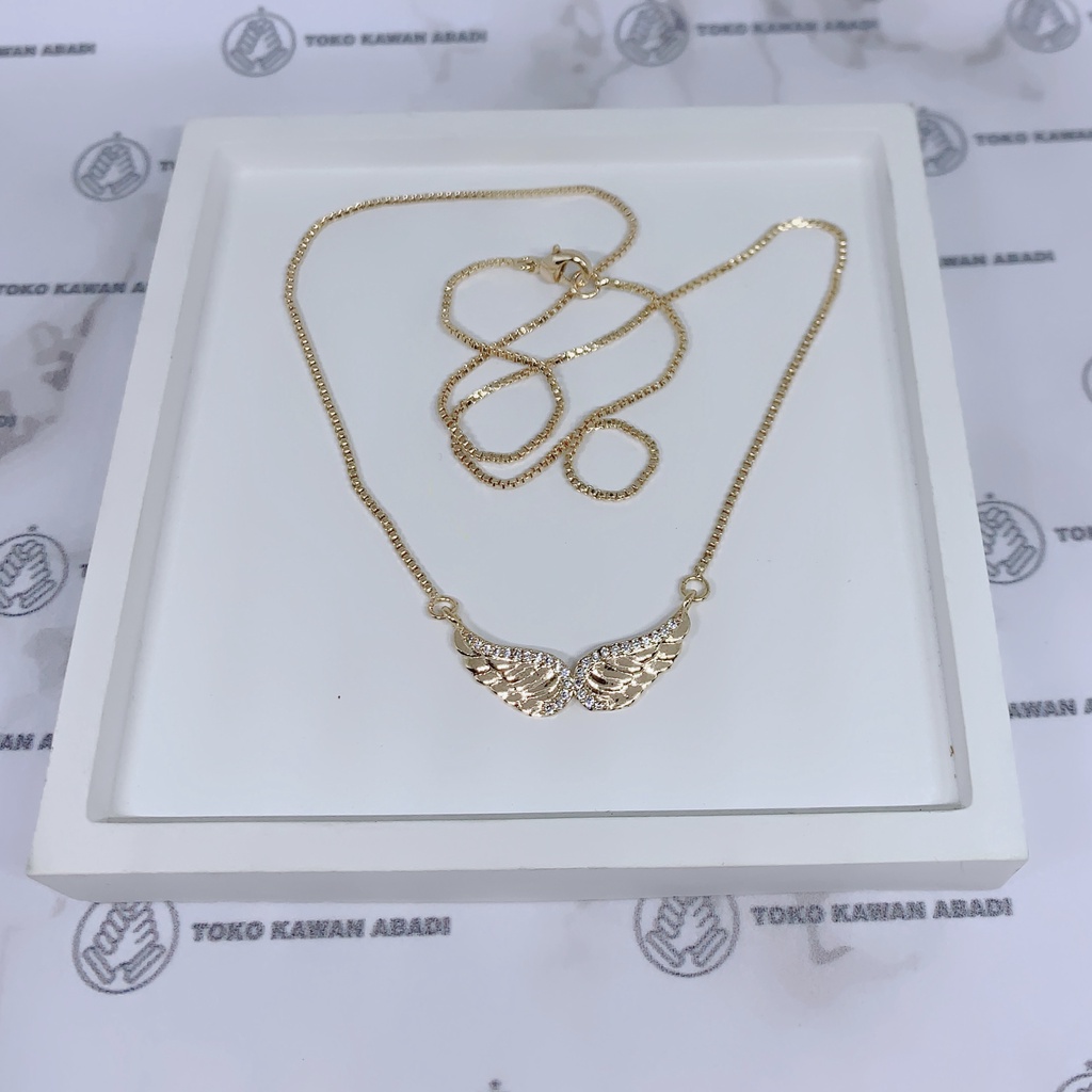 Xuping Gold Perhiasan Fashion Kalung Wanita Liontin Permata Cantik Anti Karat *44