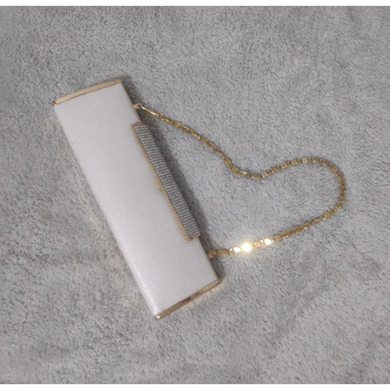 CLUTCH / TAS PESTA WHITE GOLD