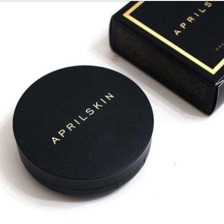 April Skin Cushion Magic Black