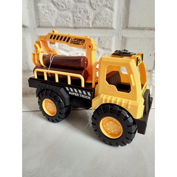 AK 93 - Mainan Heavy Truck Grapple + Kayu (opp) Truk Angkut Kayu AK93