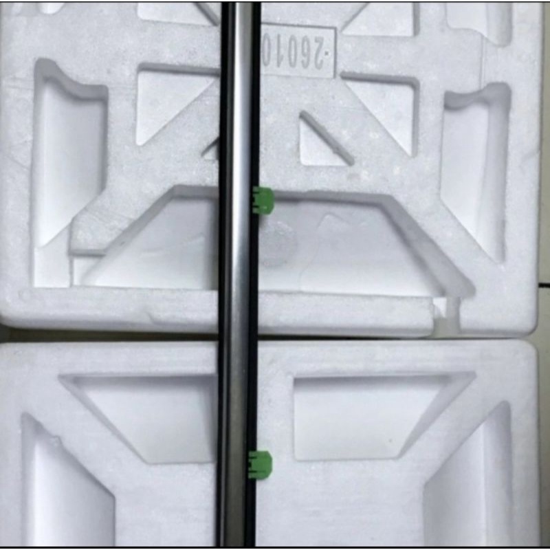 Pelipit Kaca Luar Waterstrip Weaterstrip CRV Gen 4  2013-2017