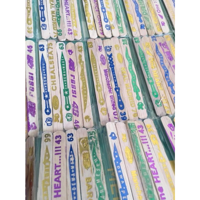 STIK ES KRIM PAPANAN ISI 40 MAINAN ANAK KUALITAS BAGUS KEREN 9V2