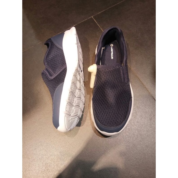 slip on airwalk navy