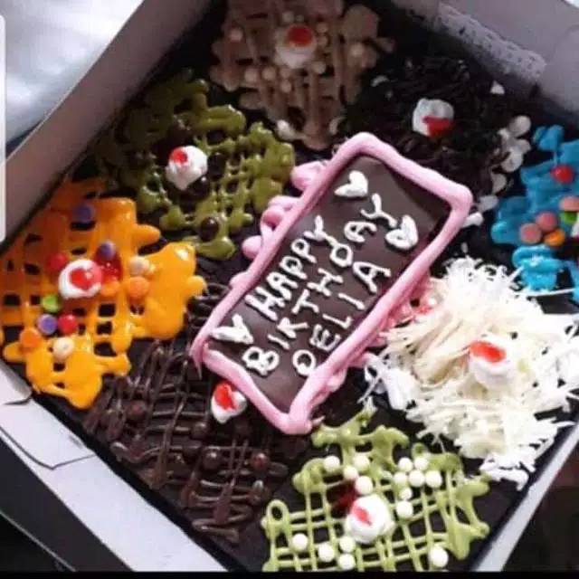 

Brownis Micx Bisa Reques Nama