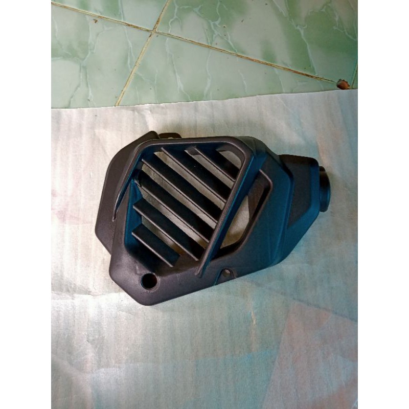 Tutup kipas radiator Vario techno 125 lama