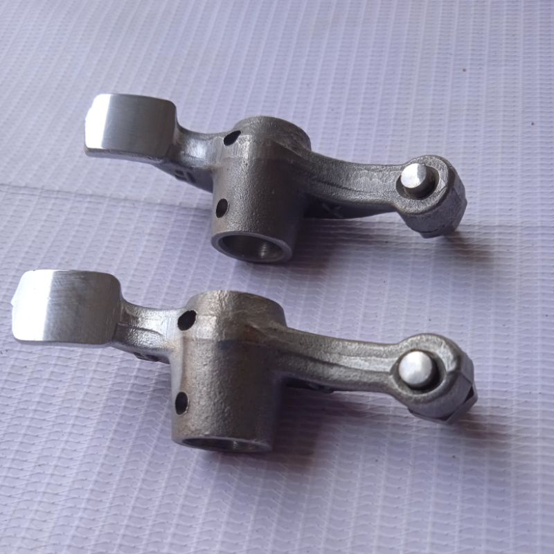 Pelatuk Klep / Templar / Rocker Arm Kymco Easy 100