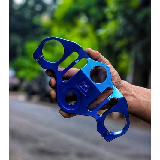 Readyy segitiga atas cbr250rr Tripleclamp cbr250rr segitiga cbr250rr triple clamp cbr 250 rr stang