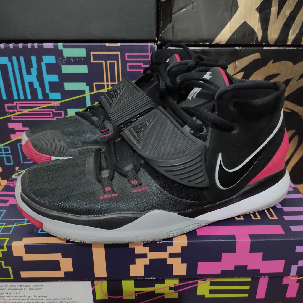 Preloved Sepatu Basket Nike Kyrie 6 GS Bred Original