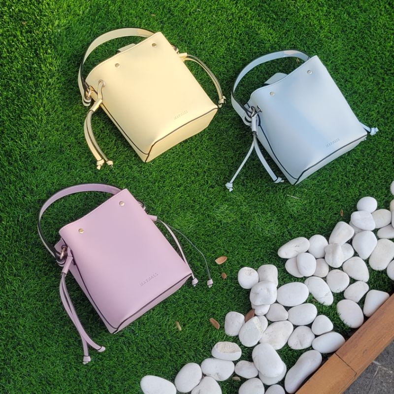 Una Bucket Bag (Defect)