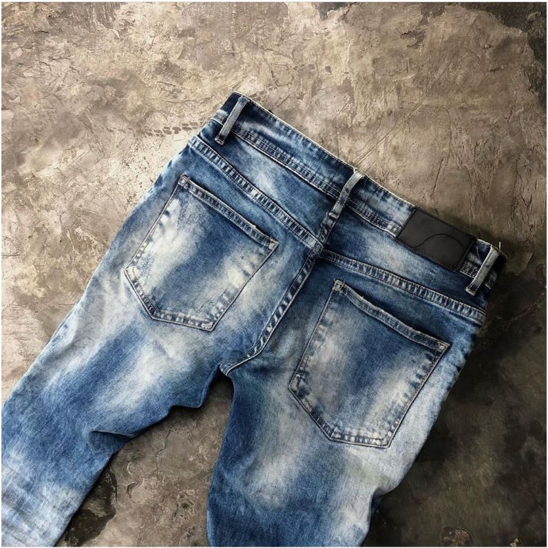 celana jeans ripped v-men size 28 skinnu fit-pria/cowok-second original