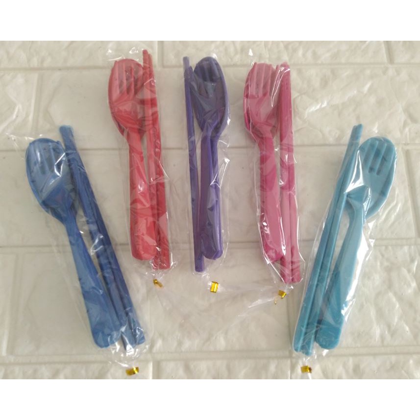 souvenir sendok travel set plastik kemas plastik