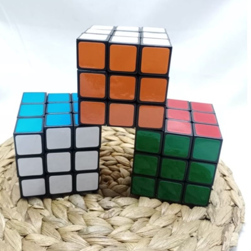 Rubik 3x3 Mainan Edukasi Isi 1 Pcs