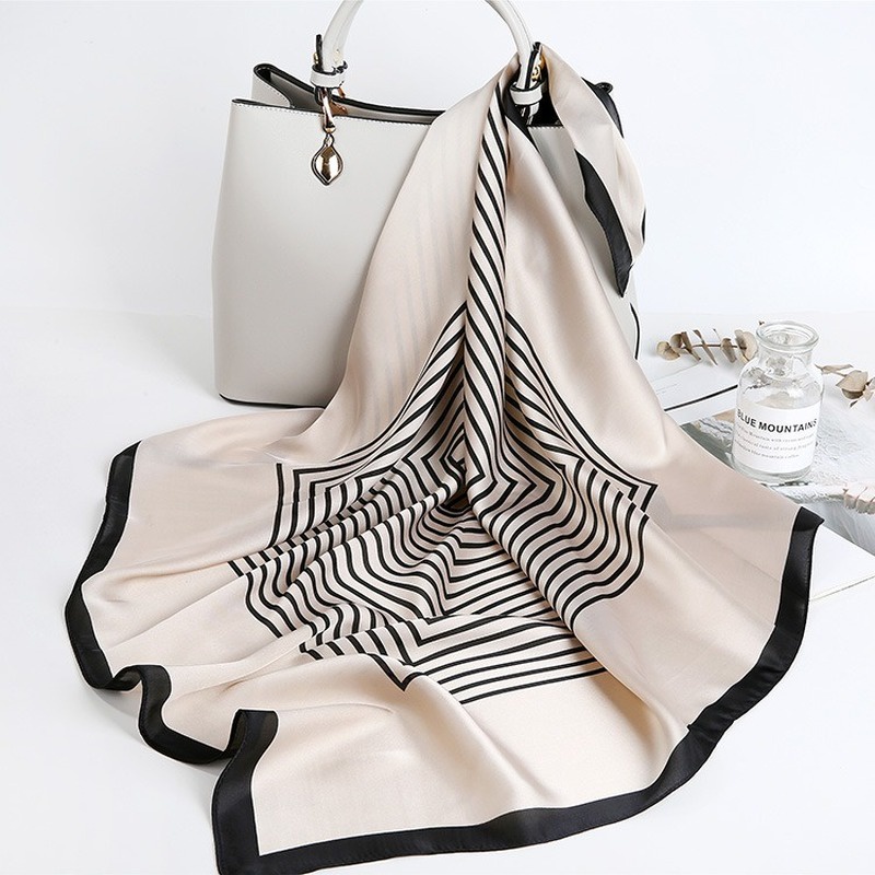 90x90cm Besar Syal Leher Fashion Korea Sederhana Gaya Aksesoris Hitam Putih Persegi Bergaris Selendang syal-2