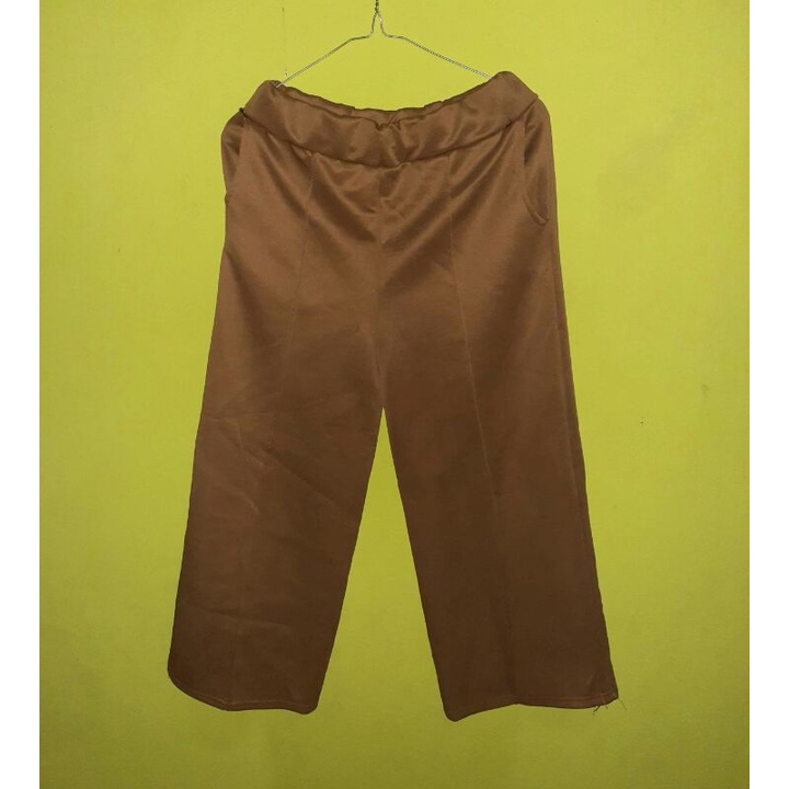 CELANA KULOT SCUBA // LIST DEPAN