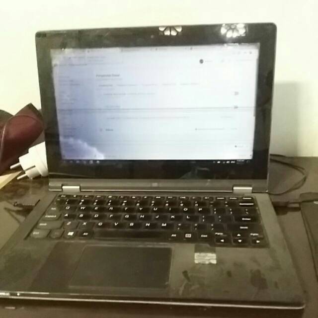 laptop bekas lenovo