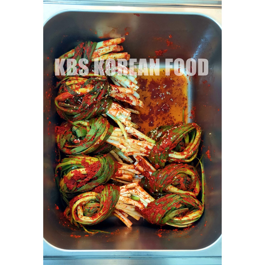 

KIMCHI DAUN BAWANG FRESH HANDMADE HALAL