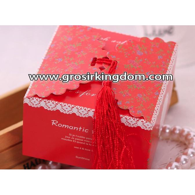 

Bunga 2 |Kotak Hadiah Ulang Tahun, Grosir Bingkisan Pernikahan, Hadiah