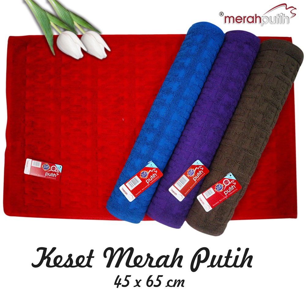 Keset handuk Merah Putih motif 45 x 65 cm