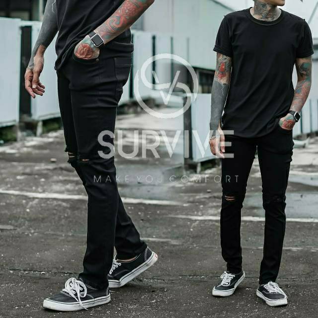 Celana Panjang Pria Premium Denim Strecth Slim Fit SobeK Hitam Pekat 27710-11-32325