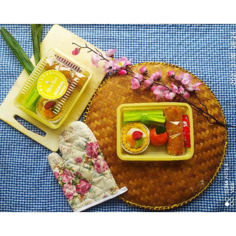 

SNACK BOX
