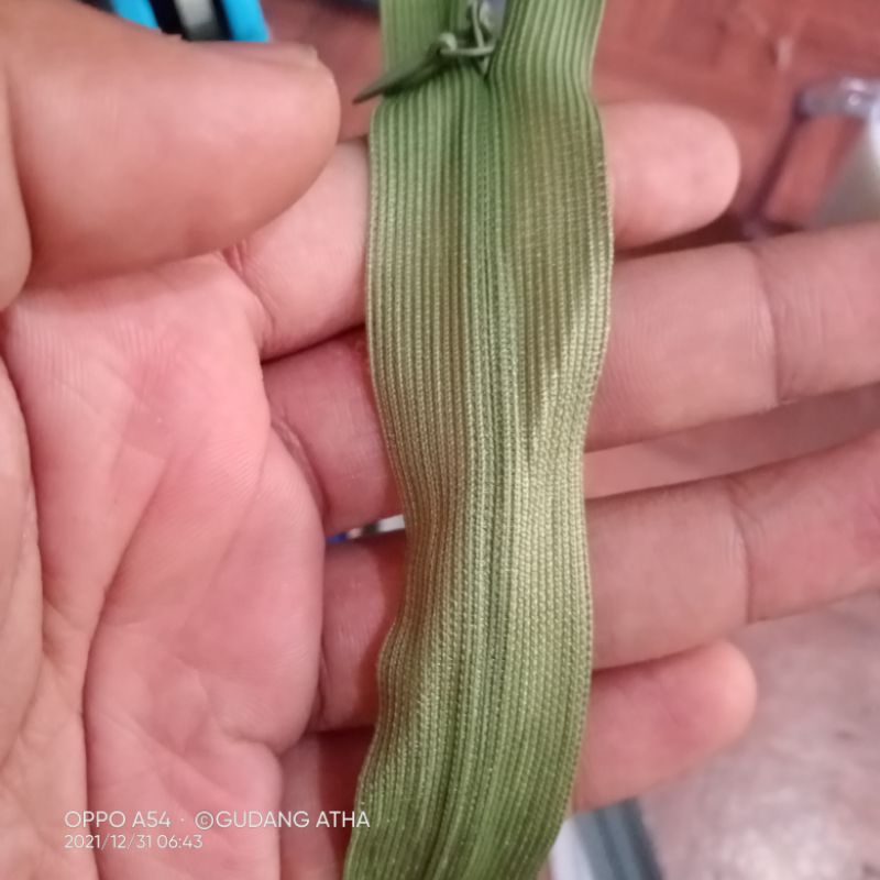 12pcs Sleting Resleting Jepang Invisible Zipper Gamis  25cm /10 inch Lusinan Grosir Murah Berkualitas-Army