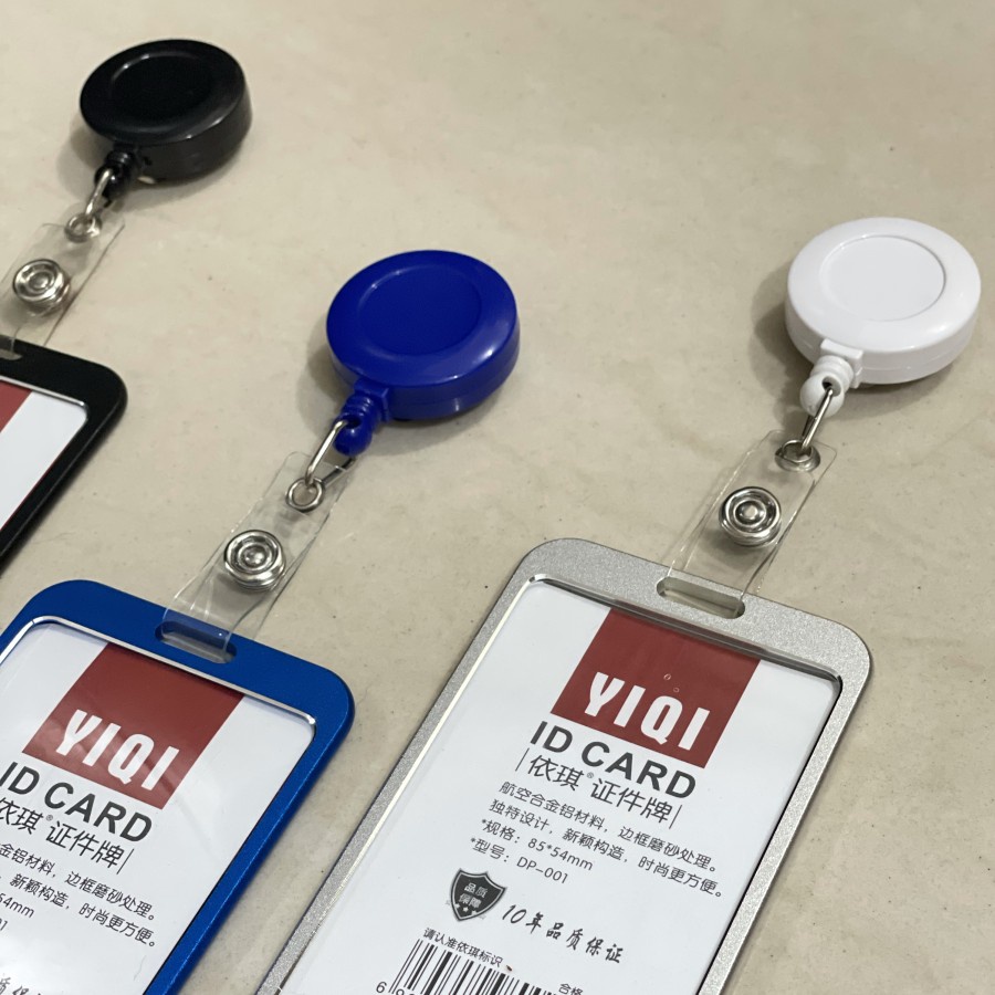 

YEN Tempat Id card name tag Casing ID Card Case Alumunium Besi Dengan Yoyo 1 Set Warna
