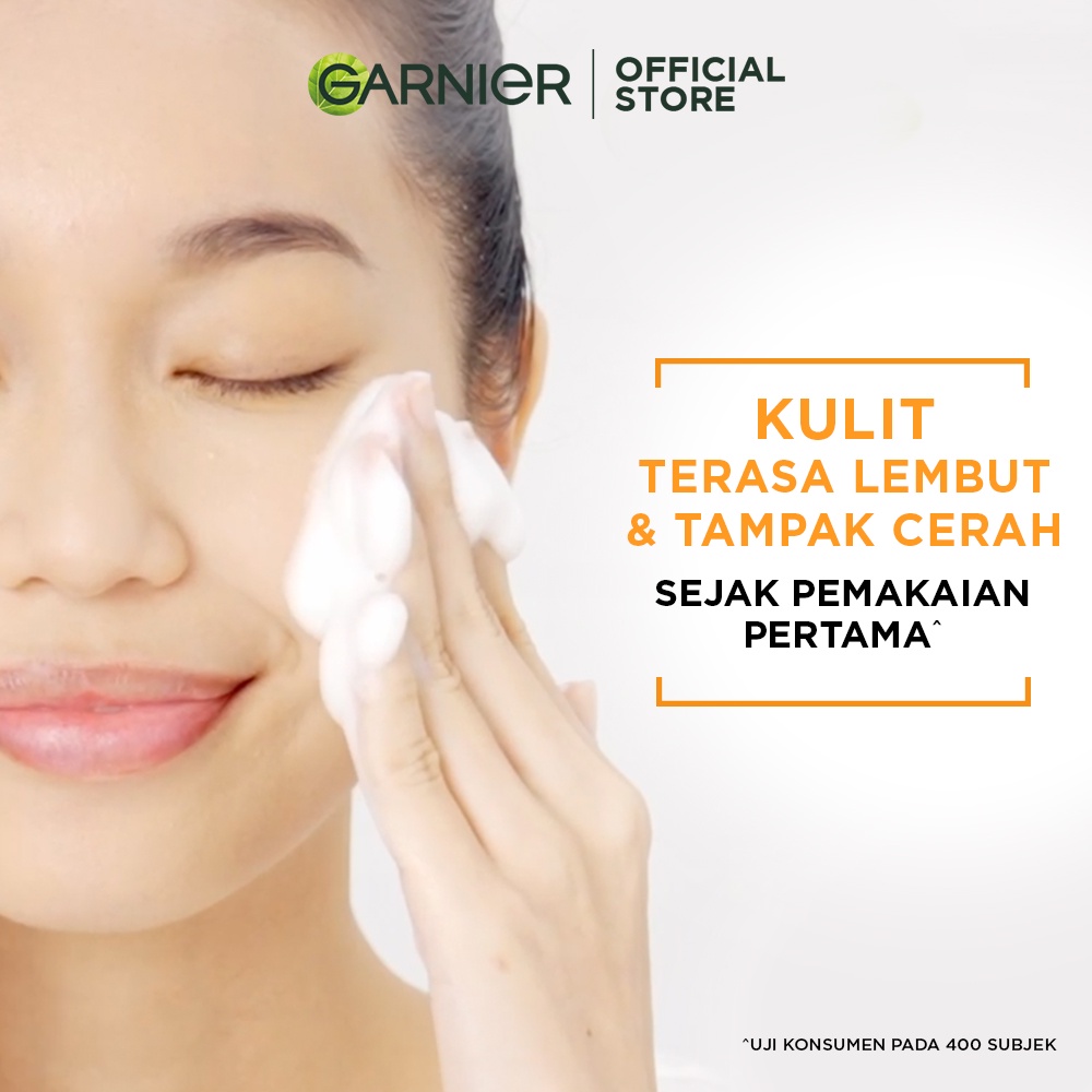 Garnier Bright Complete Vitamin C Super Whip Foam 100 ml 2 pcs - Facial Wash Kulit Cerah Busa Lembut