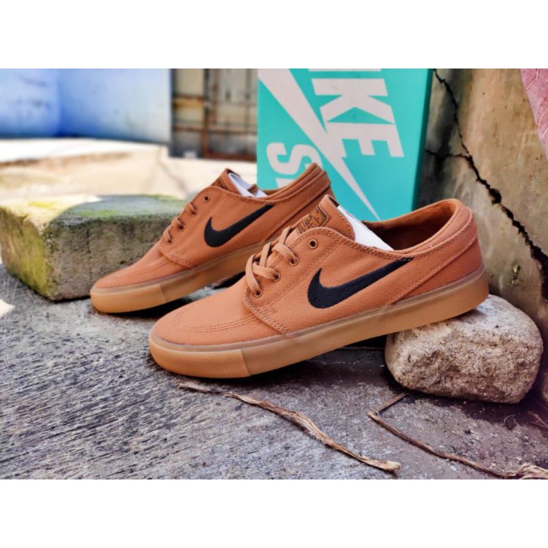 janoski rm canvas