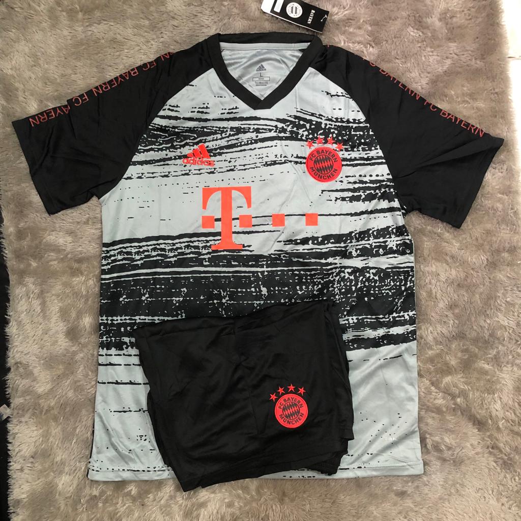 JERSEY TRAINING BAYERN MUNCHEN SATU SET SAMA CELANA IMPORT GO THAILAND