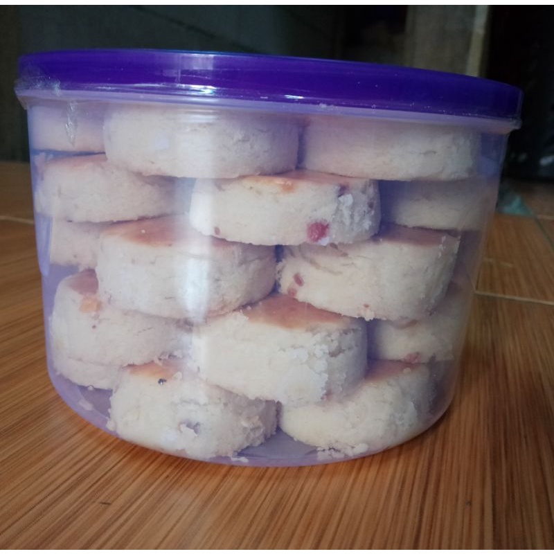 

KUE KACANG SUSU