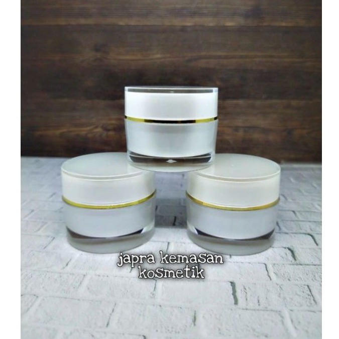 Jual POT KRIM AKRILIK 10 GRAM PUTIH MUTIARA LIST GOLD Shopee Indonesia