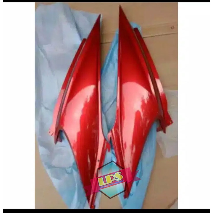 Body Samping Kanan Kiri Beat Karbu Warna Merah