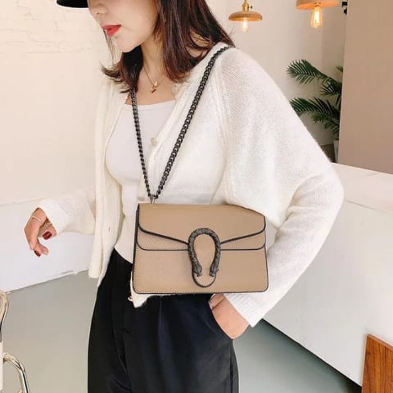 TAS SELEMPANG SLINGBAG SHOULDERBAG TAS WANITA IMPORT DYONSIUS GUCCIDIONYSUS 23CM