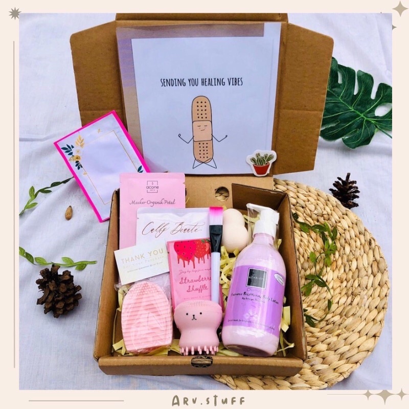 GIFT BOX SCARLETT SKINCARE KECANTIKAN / Hampers Hadiah wisuda kado wedding pernikahan gift box parcel termurah kado mothers day hari ibu pacar hadiah gift box ulang tahun cewek murah masker