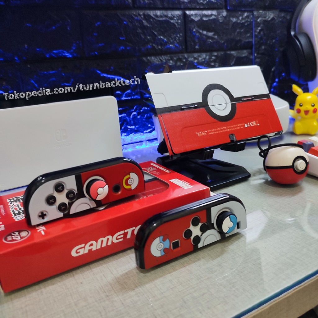 OLED Gametech Fit Dock/Dockable Case Nintendo Switch OLED Pokemon Pokeball
