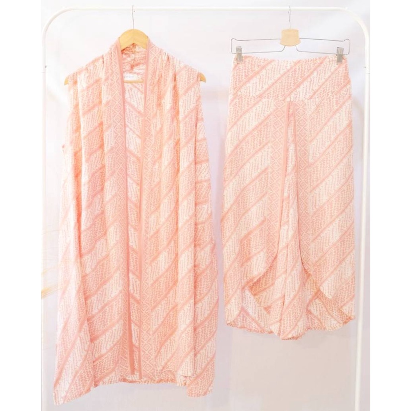 ONE SET OUTER SET BAWAHAN ATASAN CARDIGAN BAWAHAN KULOT ONE SET KONDANGAN SET WANITA BATIK MODERN