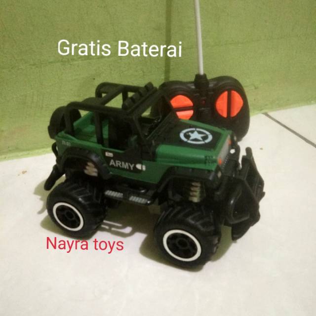 Mainan mobil remot jip millitary