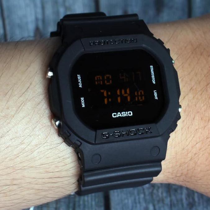 Barang Berkualitas jam tangan pria murah,,> G Shock Casio Termurah Bonus Box + Batre Jam Tangan