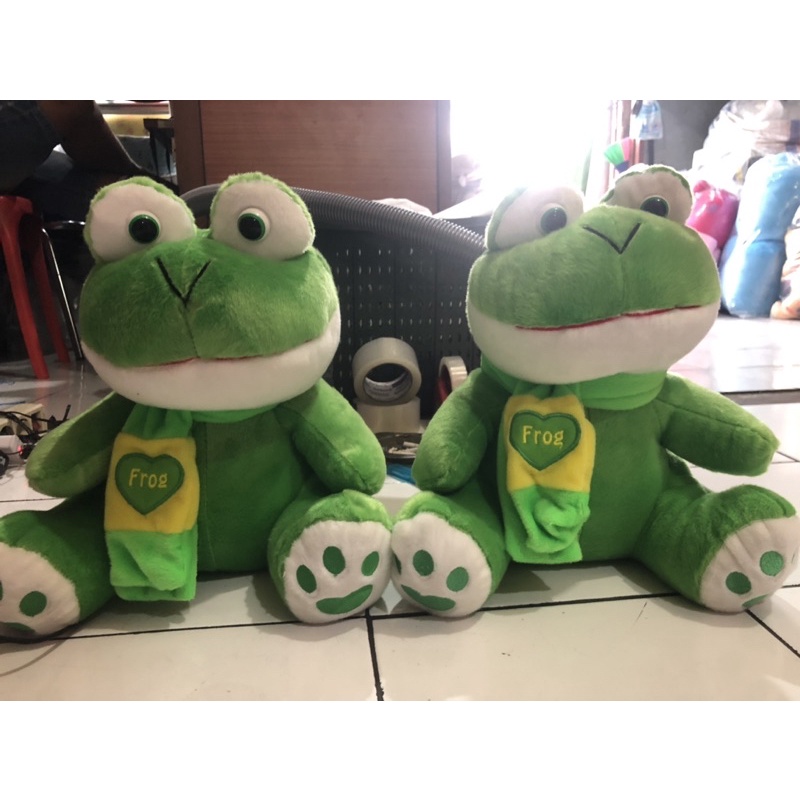 Boneka Kodok Frog Syal Size Large 30Cm Label SNI