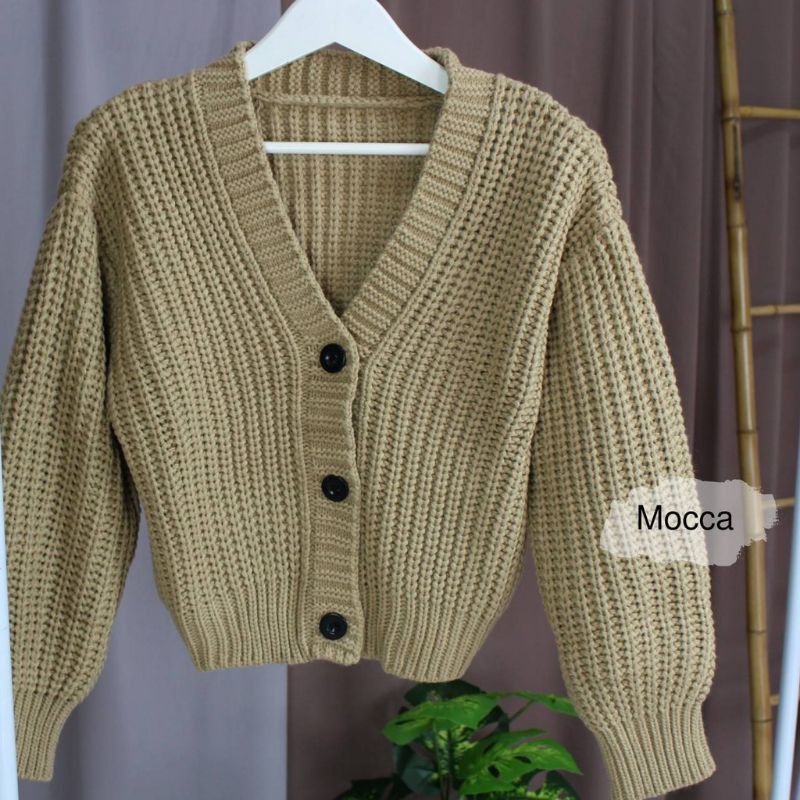 Cardigan rajut crop oversize tangan balon