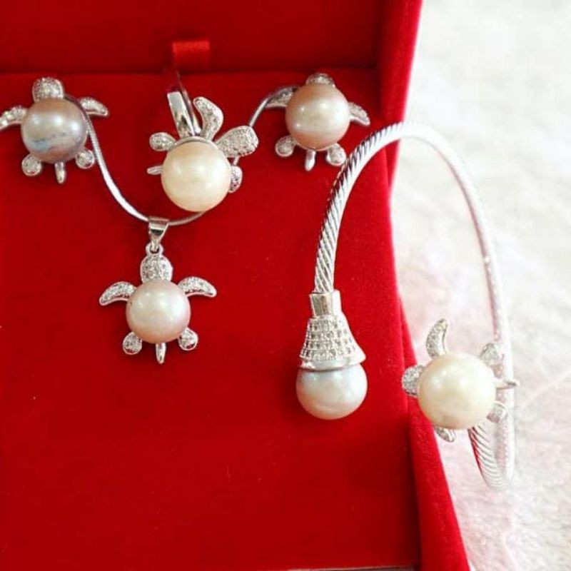 perhiasan set mutiara laut|mutiara laut asli lombok|mutiara lombok asli bersertifikat|kado| pesta