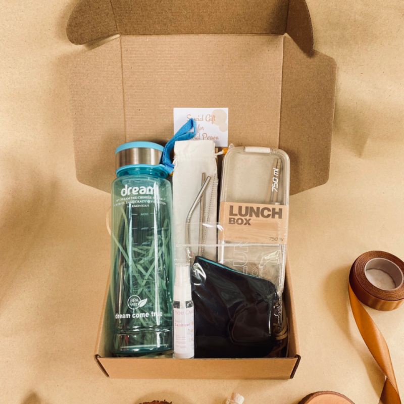 

Hampers New normal happy birthday/wedding/Graduation