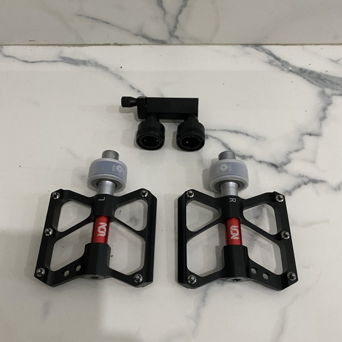 PEDAL QR BEARING SEPEDA ION QUICK RELEASE BLACK WITH BRACKET