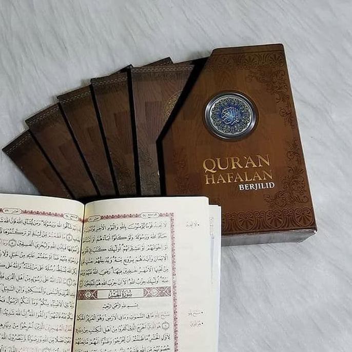 Al Quran Hafalan Per 5 Juz Saku 6 Jilid Almahira. Khat Madinah