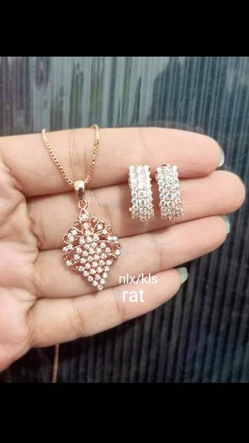 Kalung replika berlian rante titanium, tidak luntur,awet tahan lama