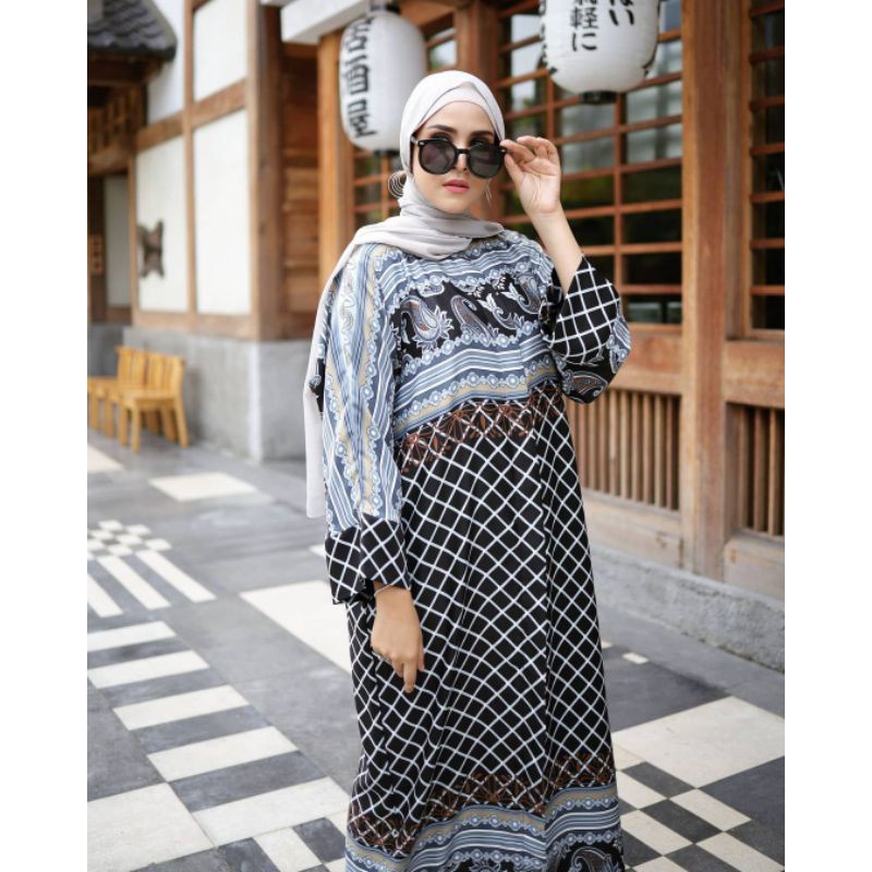 Kain Maxmara Lux Motif Syahriny harga setengah meter