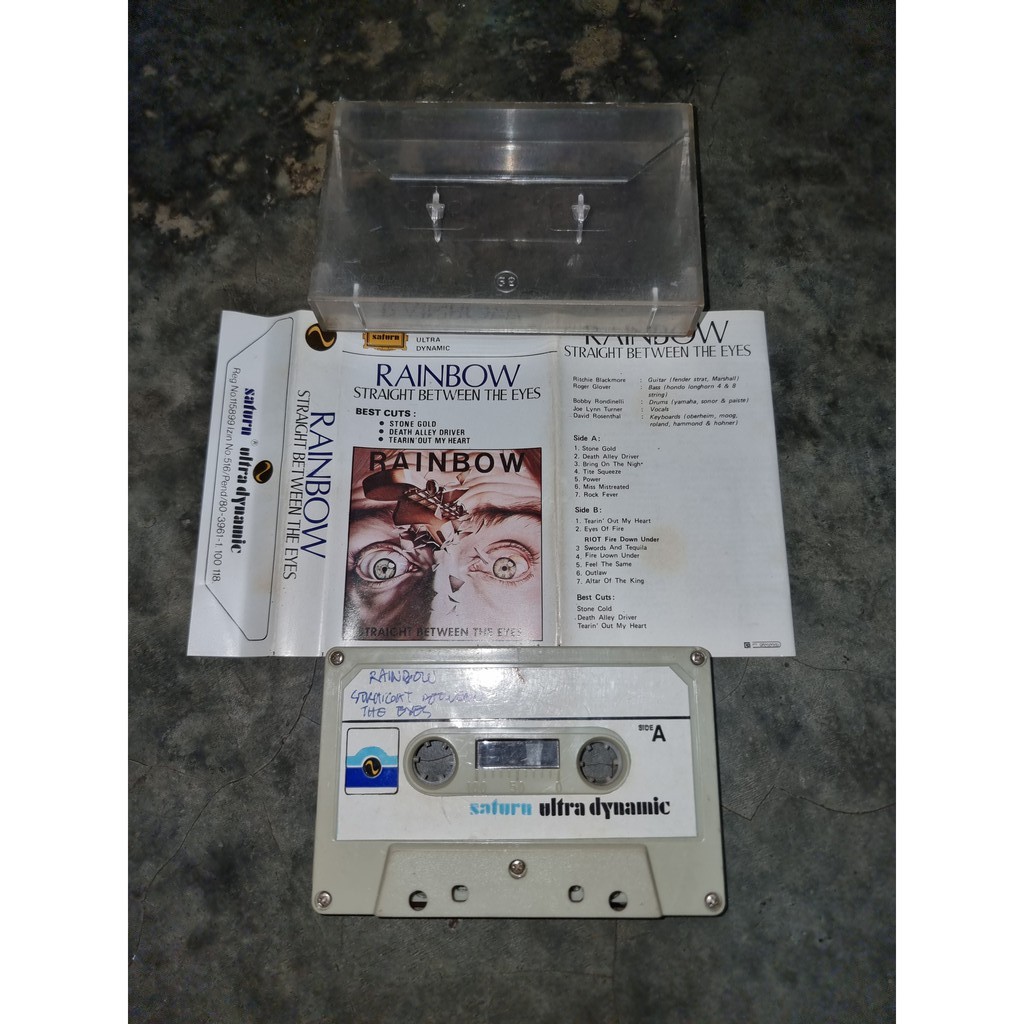 Kaset Pita Rainbow Straight Between The Eyes
